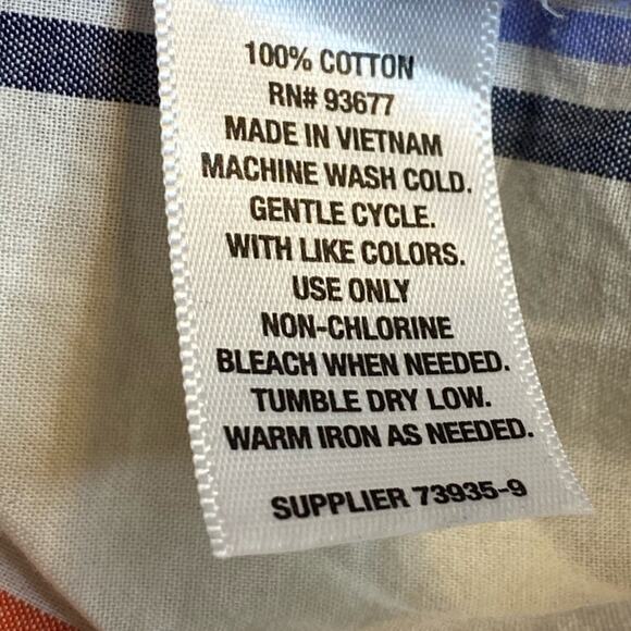 a.n.a. Cotton Shirt with Faux Buttons in Back - Size M - Picture 7 of 7